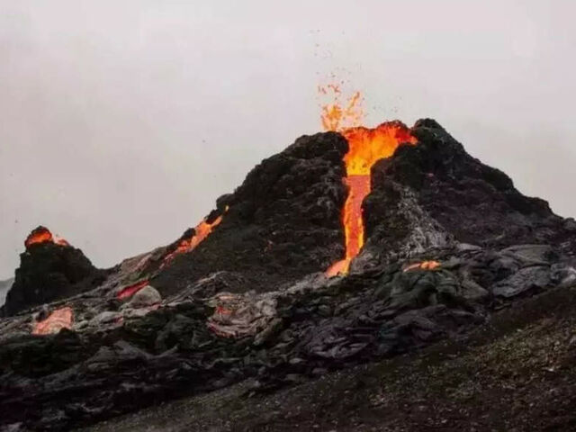 https://icaro.icaromediagroup.com/system/images/photos/15902096/original/open-uri20231127-56-oxv4i?1701120320