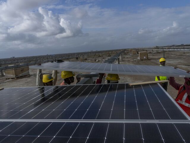 https://icaro.icaromediagroup.com/system/images/photos/15960236/original/open-uri20231227-56-12mw80k?1703709375